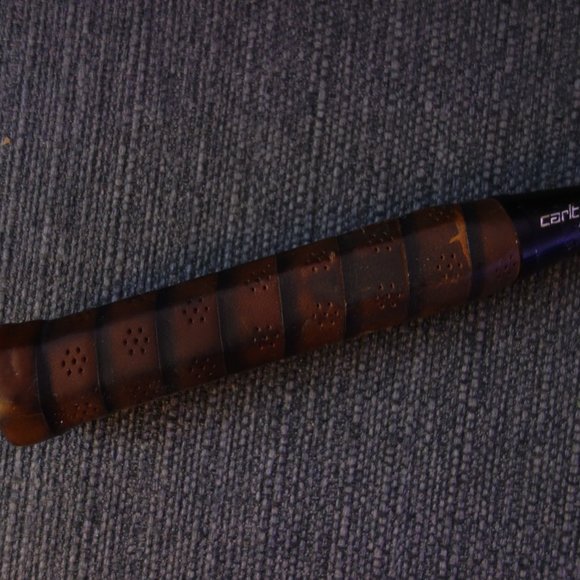 Carlton 3-9 Vintage Badminton Racket with Strings - Picture 2 of 5